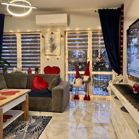 Golden Luxury Nowy Dwor Mazowiecki