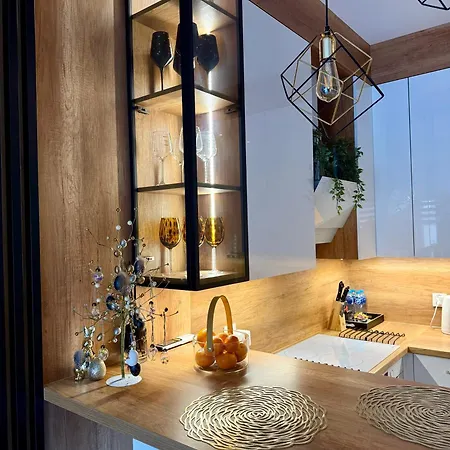 Golden Luxury *